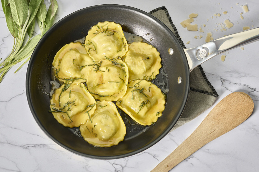 De Buyer Affinity 5-lags keramisk belagt non-stick stekepanne i rustfritt stål