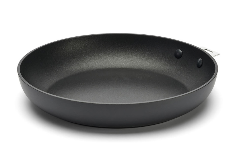 De Buyer Choc Intense Twisty koekenpan van gesmeed aluminium met antiaanbaklaag