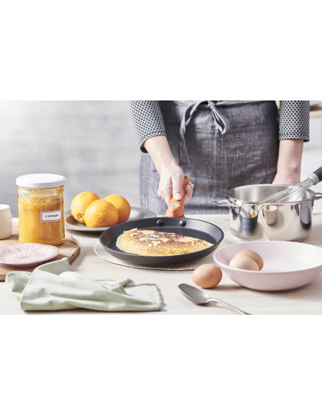 De Buyer Choc Intense Twisty pannkakspanna i smidd aluminium med non-stick