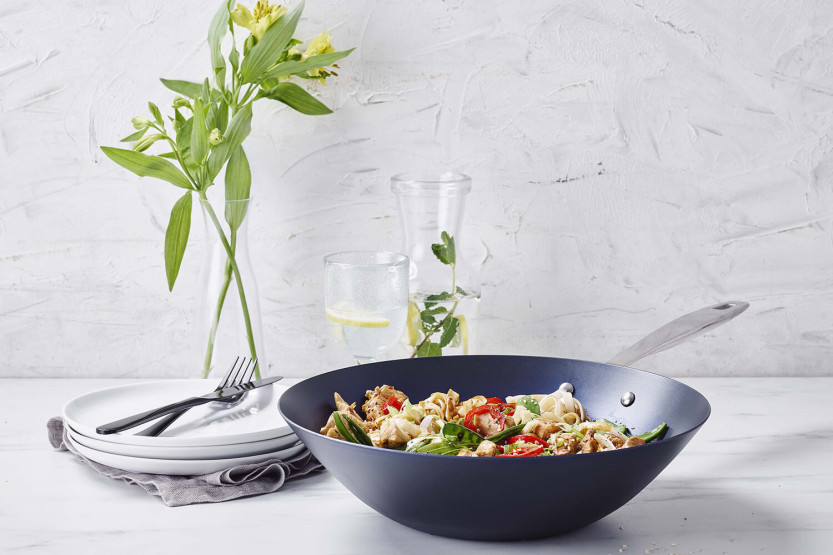 Wok antiaderente in acciaio al carbonio da 31 cm Beka Maestro