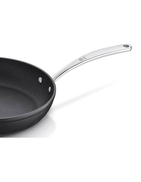 Antihaftbeschichtete Bratpfanne Beka Titan 28cm aus geschmiedetem Aluminium