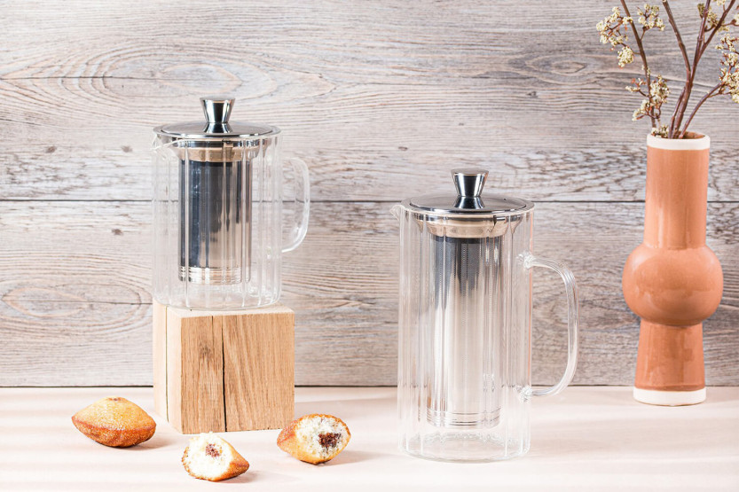 Cristel Breakfast 1.2L teapot in borosilicate glass with removable filter