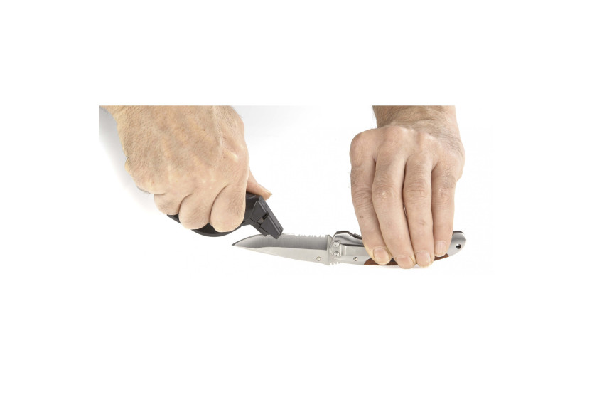 Herbertz fickvässare , släta och tandade blad