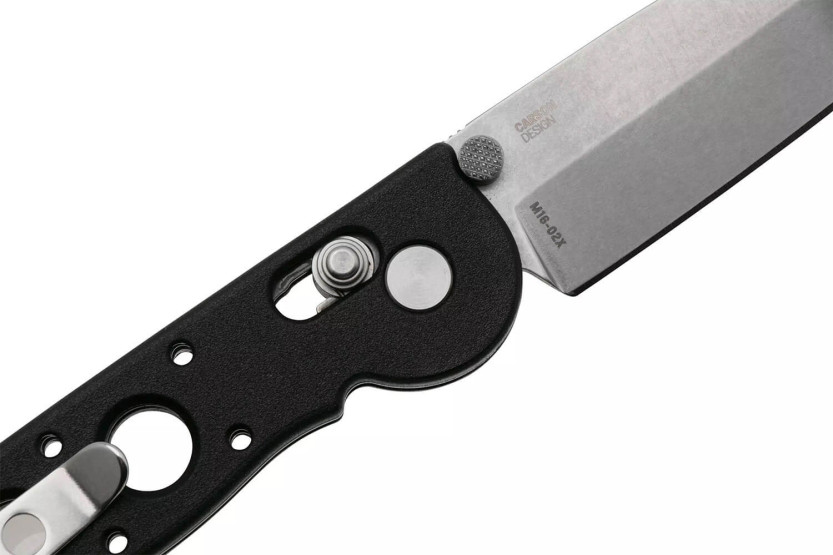 M16-02X Tanto CRKT folding knife 1602X.CR 10.8cm black grivory handle