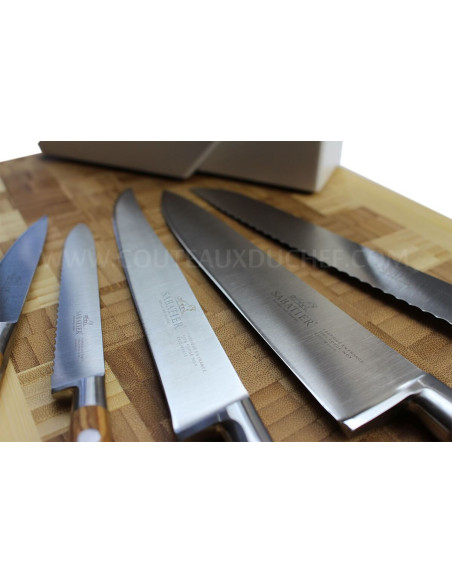SABATIER Taco provenzal de madera de olivo lacada en blanco 5 cuchillos forjados de acero inoxidable