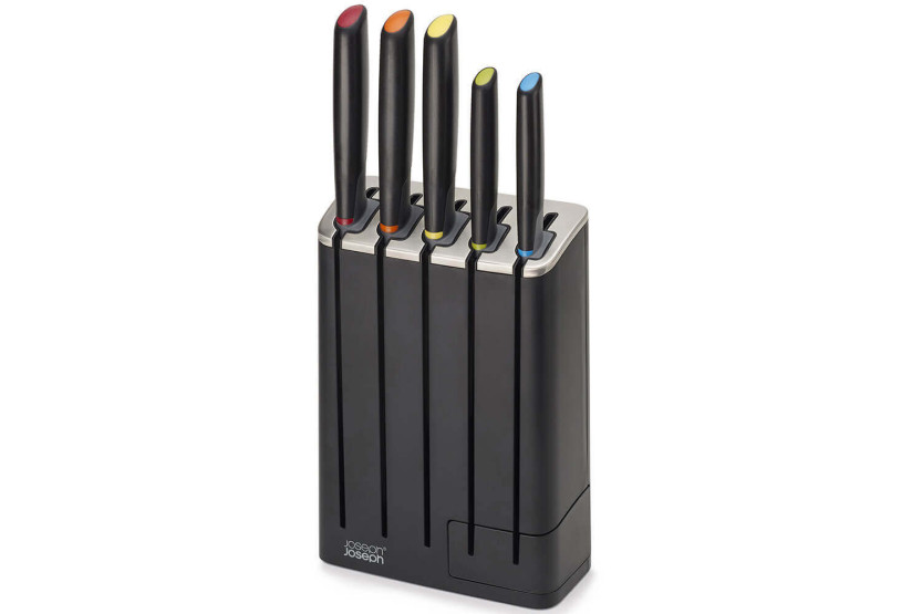 Block med 5 Joseph Joseph Elevate-knivar med löstagbar skärpa