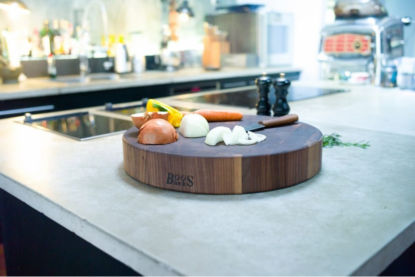 Boos Blocks Gourmet pyöreä leikkuulauta mustaa pähkinää Ø46x7.5cm