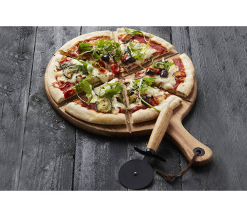 Set de pizza Point Virgule con rueda de pizza y tabla de servir de acacia 2