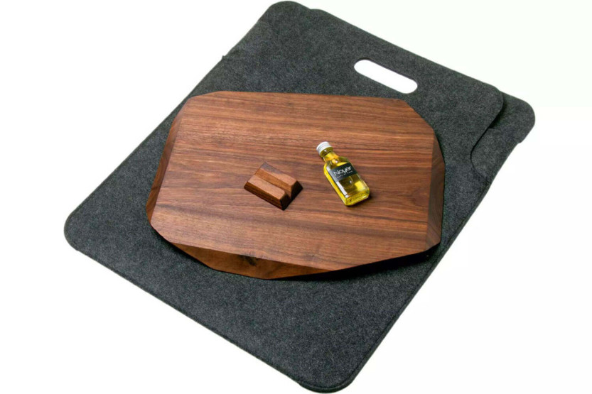 High-quality , hand-crafted cutting board Asymmetrical walnut