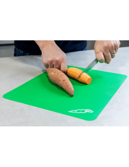 Sæt med 4 KitchenCraft flerfarvede fleksible polymer-skærebrætter 38x32,5 cm