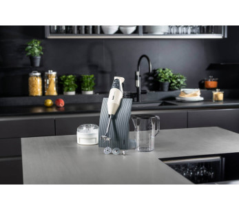 Bamix M200 Swissline kermasekoitin lisävarusteineen 2