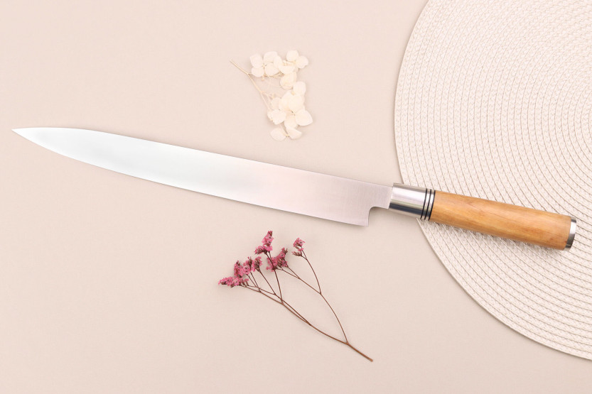 Yanagiba knife 30cm Wusaki Olive 7Cr olive wood handle + saya