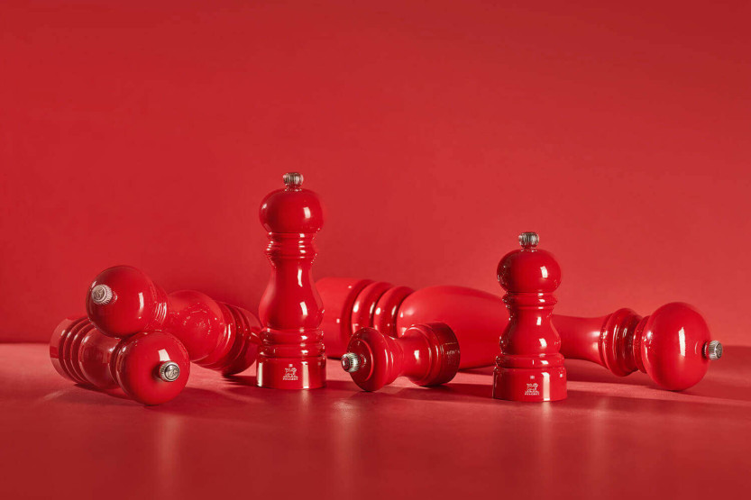 Peugeot Paris U'Select manuel saltkværn i rødlakeret træ