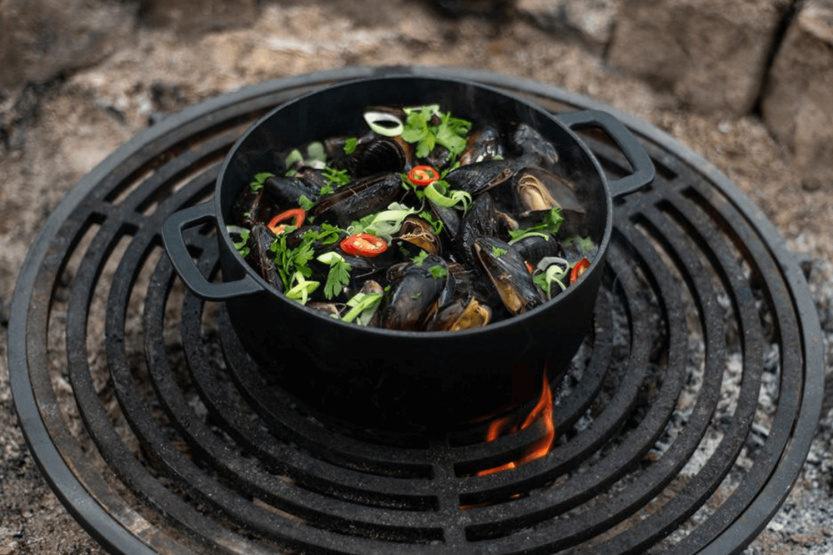 Forno olandese Sous-chef di Combekk in ghisa smaltata nera