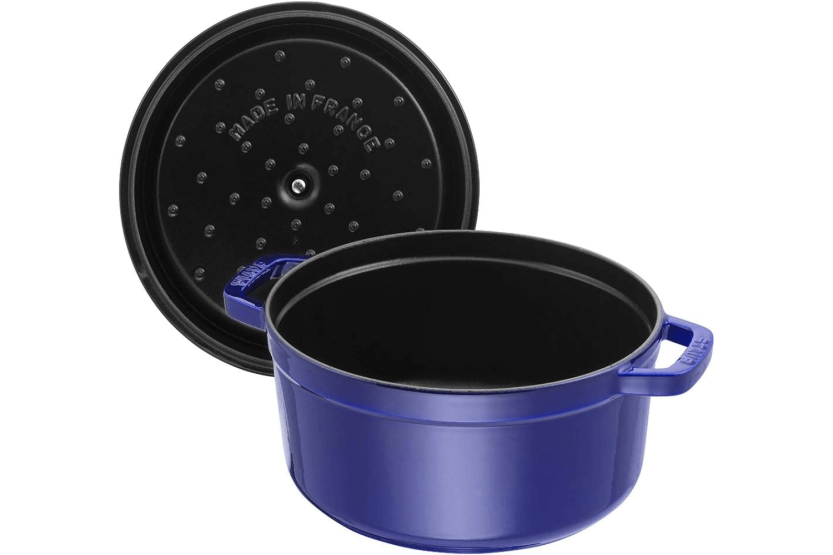 Casseruola rotonda in ghisa smaltata Staub, blu intenso