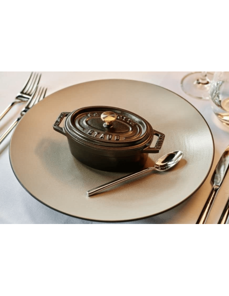 Staub oval støbejernsgryde emaljeret mat sort 11cm
