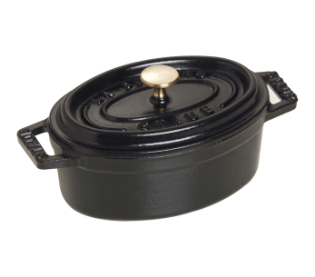 Mini caçarola oval de ferro fundido Staub esmaltada preto mate 11cm