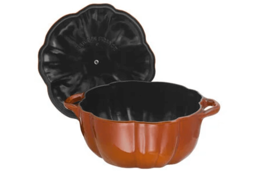 Caçarola de abóbora em ferro fundido esmaltado laranja Staub 24cm