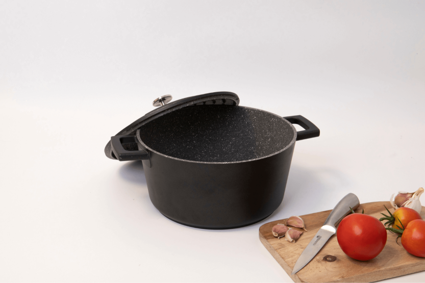 MasterClass induktionskompatibel gryde i støbt aluminium, sort 4L