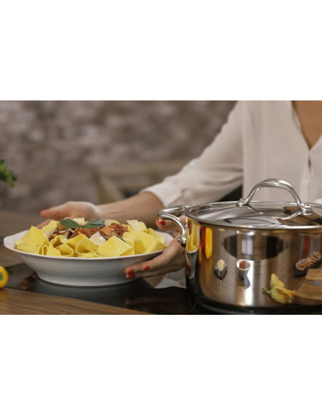 Lagostina Accademia Lagofusion® 18/10 ruostumattomasta teräksestä valmistettu kattila + kansi