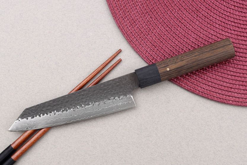 14,5 cm Shizu Hamono Gen VG10 damaskus japansk bunka-kniv