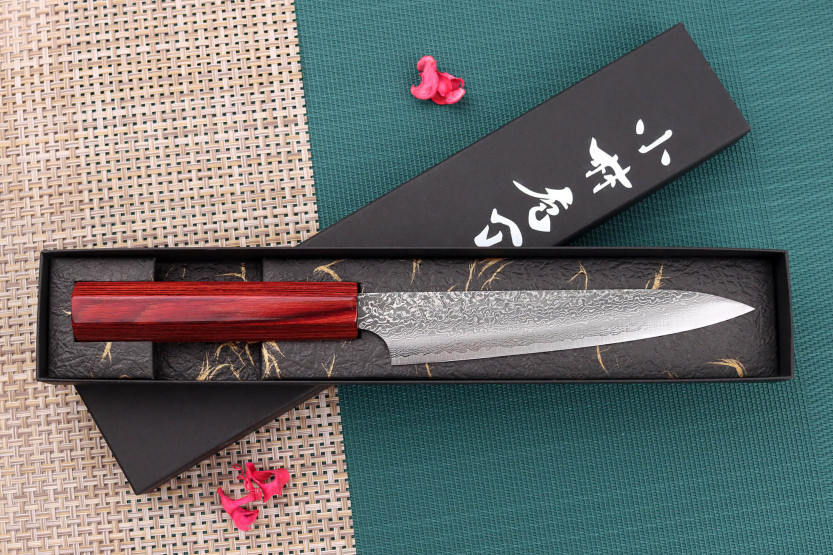 Faca utilitária japonesa artesanal Kei Kobayashi SG2 Damascus 15cm