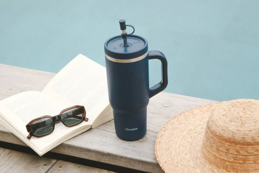 Vaso de viaje isotérmico Qwetch Acero inoxidable reciclado mate 900ml - 5 colores