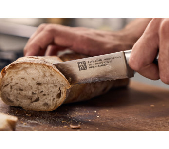 Zwilling Professional "S" 20 cm smidd brødkniv i rustfritt stål 2