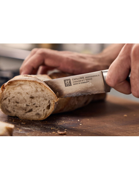 Zwilling Professional "S" 20 cm smedet brødkniv i rustfrit stål