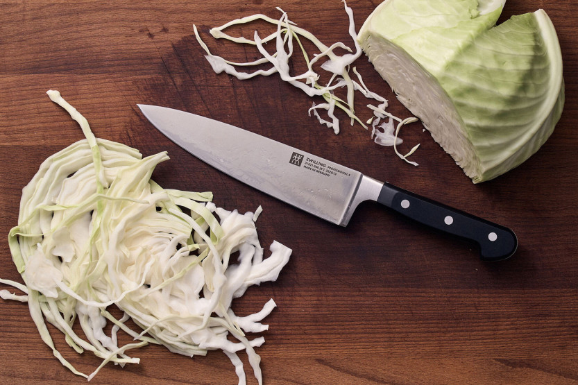 Cuchillo de cocinero forjado de acero inoxidable Zwilling Professional "S" 20cm
