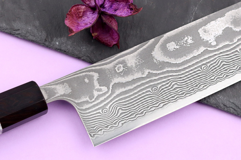 Faca nakiri japonesa Yuzo Kanko SG2 Damascus 16,5 cm feita à mão