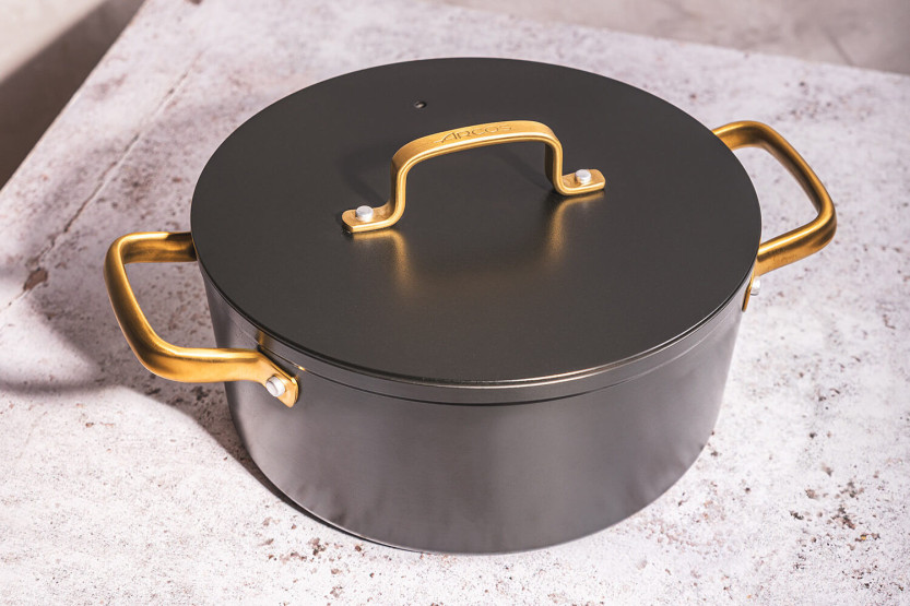 Arcos Samoa Iconic 24 cm non-stick gryterett
