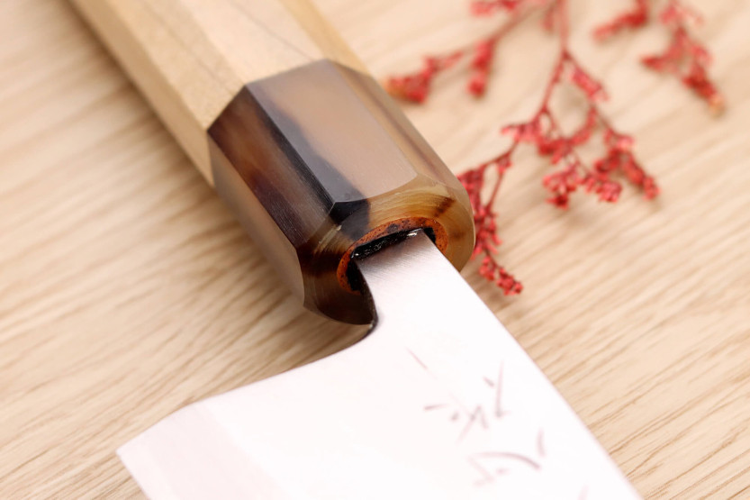 Nakamura Kaishin Saku WS2 15cm deba cuchillo japonés hecho a mano en magnolia