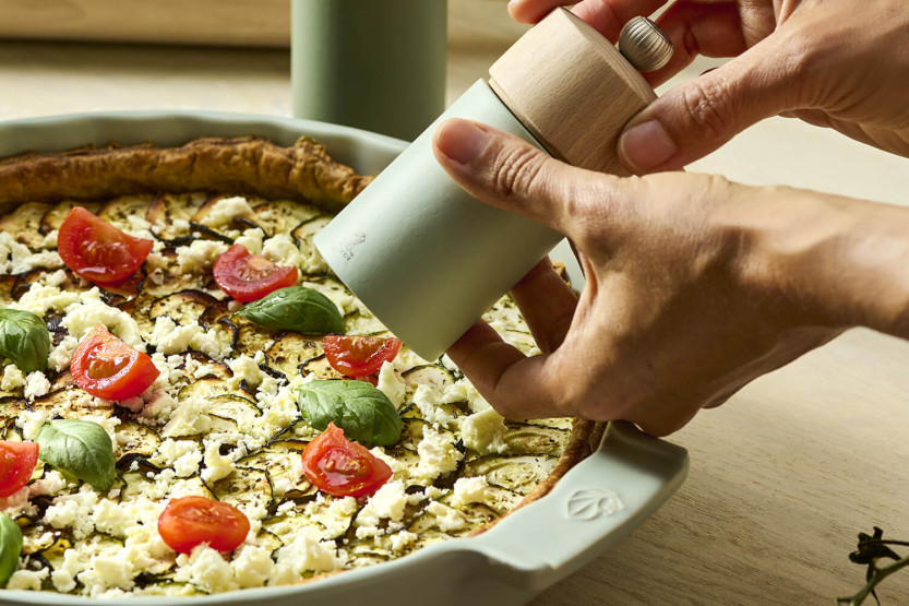 Peugeot Appolia Tourtière de cerámica verde salvia, diámetro 28 cm
