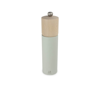 Peugeot Boréal manual dry salt mill in Sage Green wood 2