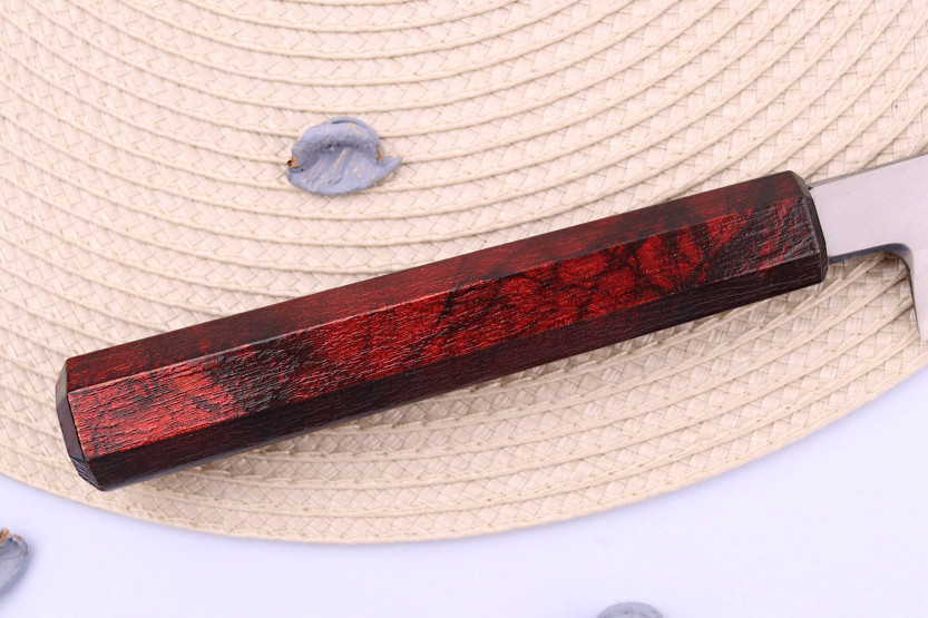 Japanisches Yanagiba-Messer 27cm Sakai Takayuki Nanairo Griff aus rot lackiertem Harz