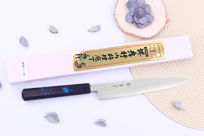Cuchillo japonés yanagiba Sakai Takayuki Nanairo 21cm Mango de resina lacado azul