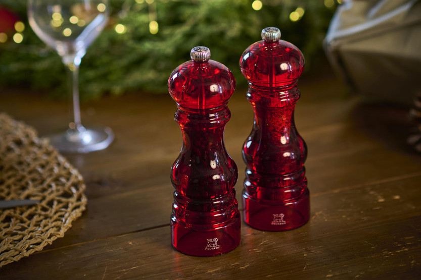 Confezione regalo 2 mulini Peugeot Podium in acrilico rosso 18cm