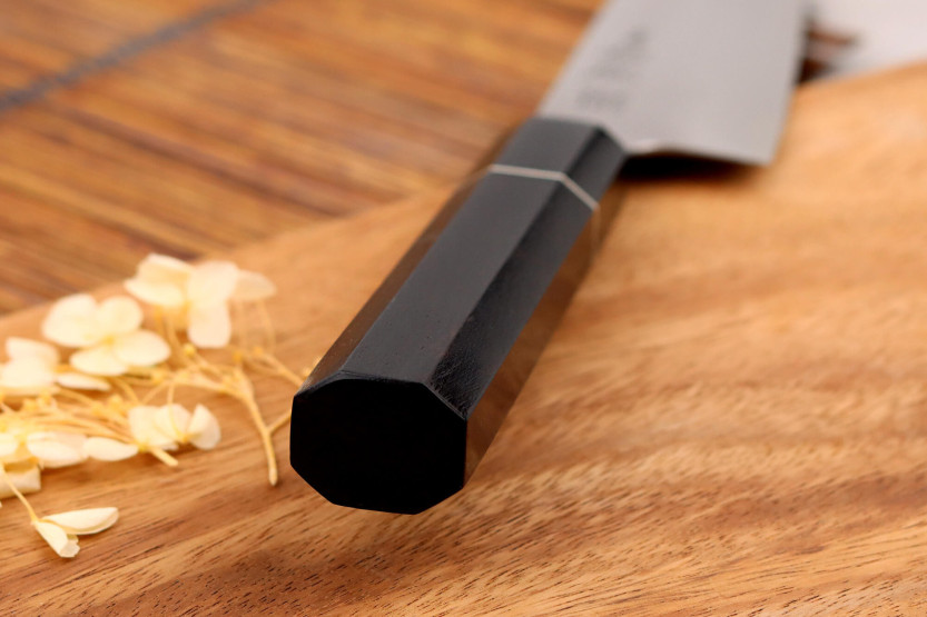 ZDP-189 Sukenari Faca japonesa de santoku de 19,5 cm com cabo de ébano San Maï
