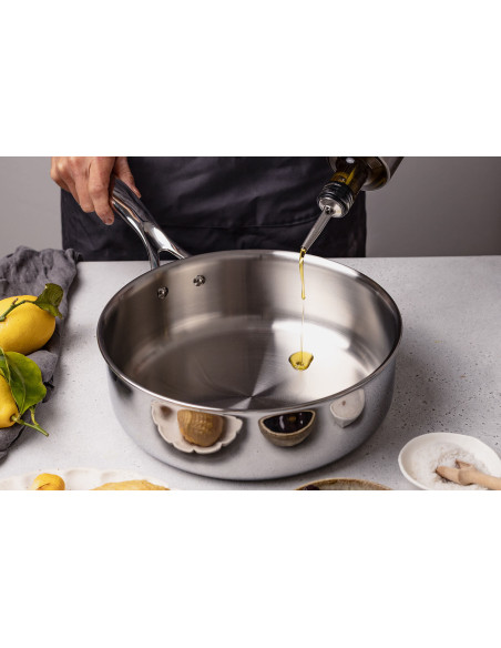 Cristel Castel'Pro sauterpanne i 18/10 rustfritt stål 5-lags fast håndtak + glasslokk