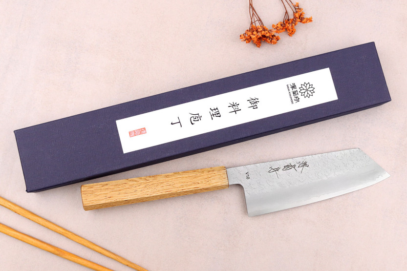 Faca bunka de carvalho Sakai Kikumori TS10 14cm - artesanal japonesa