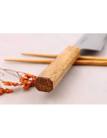 Cuchillo japonés Sakai Kikumori TS10 21cm en roble