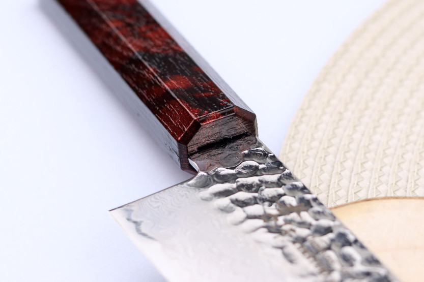 Japansk santoku-kniv 17 cm Sakai Takayuki Nanairo Wine Damas VG10