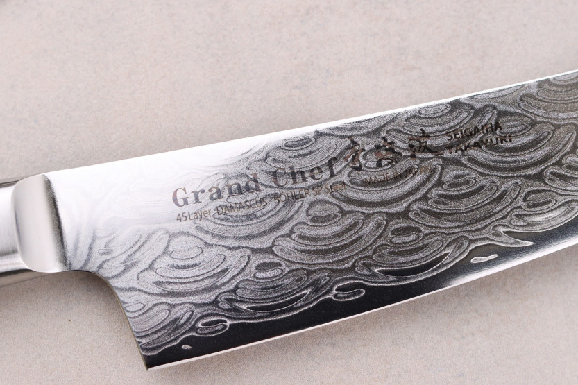 Cuchillo de chef Sakai Takayuki 19cm Grand Chef Seigaiha