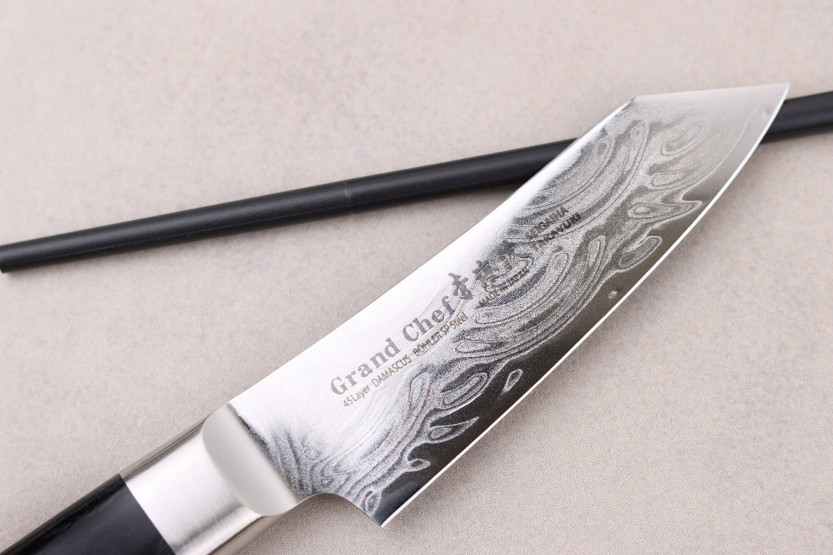 Sakai Takayuki Grand Chef Seigaiha Damascus 8cm Schilmes kengata 45 lagen