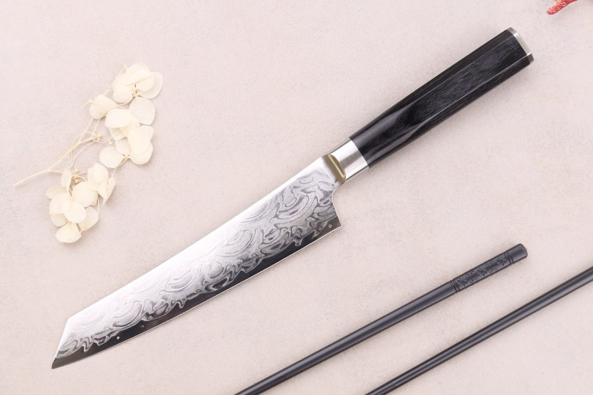 Sakai Takayuki Grand Chef Seigaiha Damascus 45-kerroksinen 15cm kengata Yleisveitsi