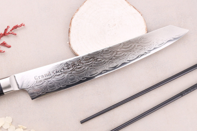 Sakai Takayuki Grand Chef Seigaiha Damascus 45 laags kengata sujihiki mes 25cm japans