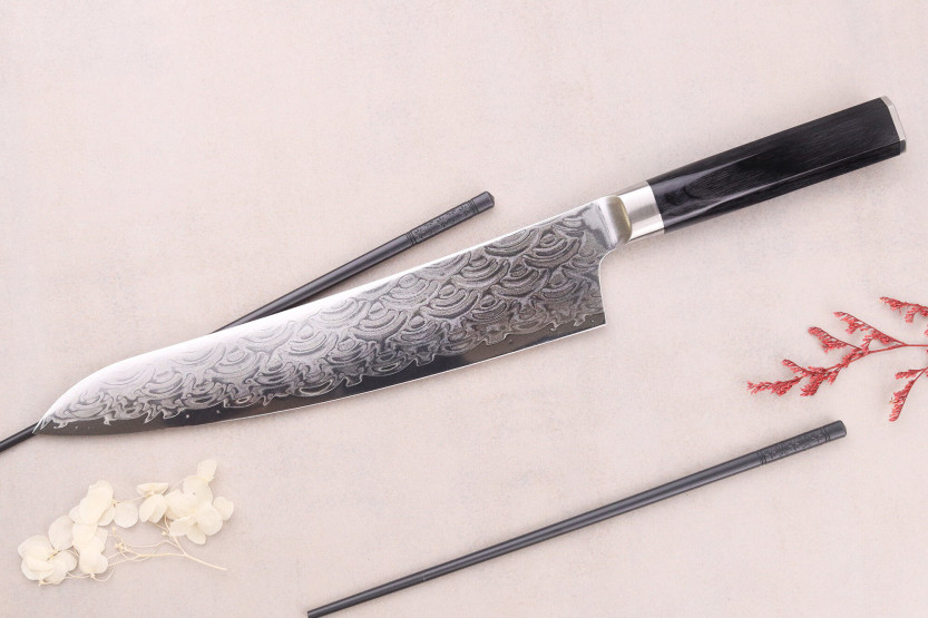 Sakai Takayuki Grand Chef Seigaiha Damasco 45 strati 24 cm Coltello da chef giapponese