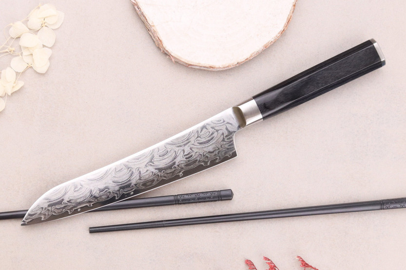 Sakai Takayuki Grand Chef Seigaiha Damaskus 45-lags 15 cm japansk universalkniv