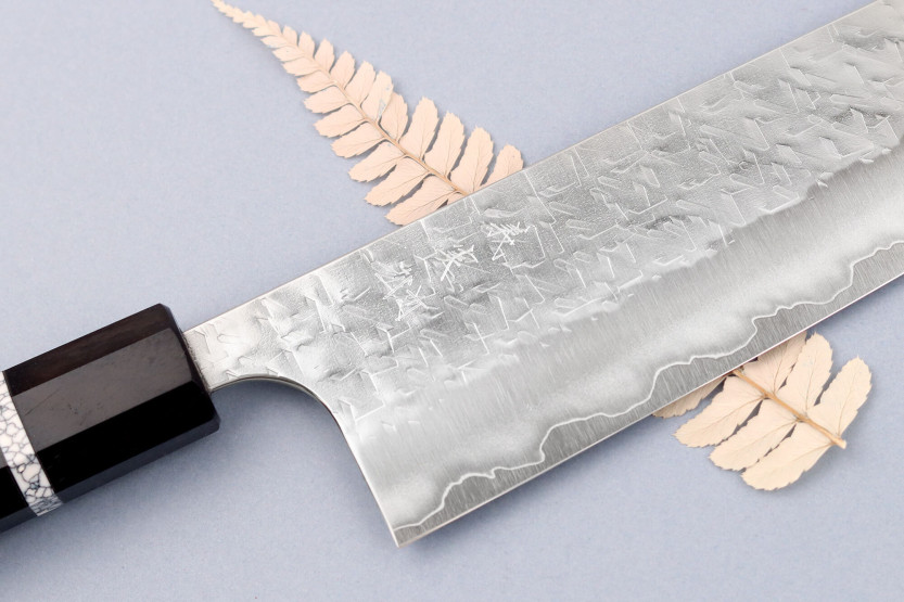 Cuchillo de cocinero tradicional japonés Yoshimi Kato Hyo SG2 de 24cm